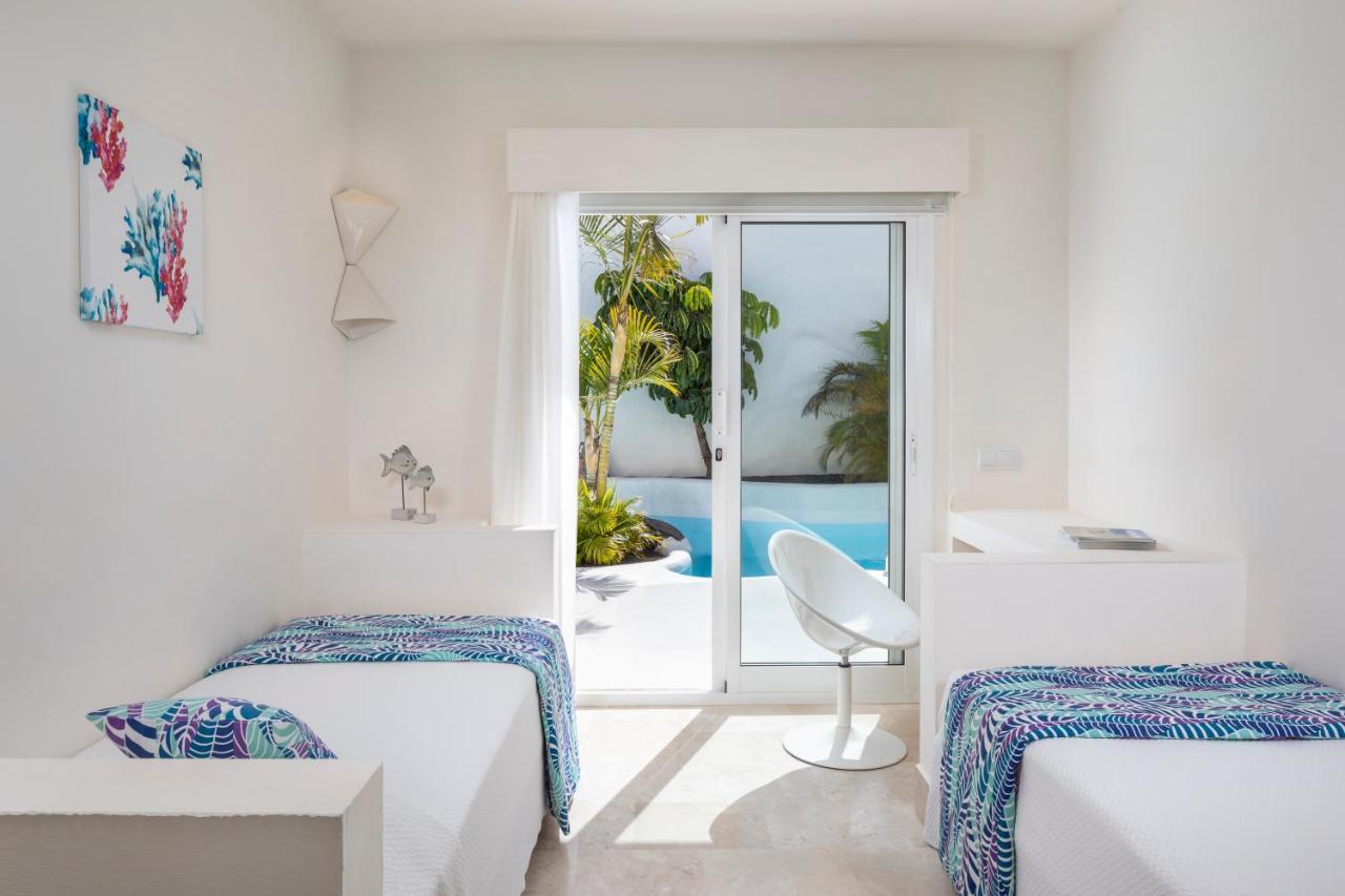 Premier Two-Bedroom Villa Private Pool Garden